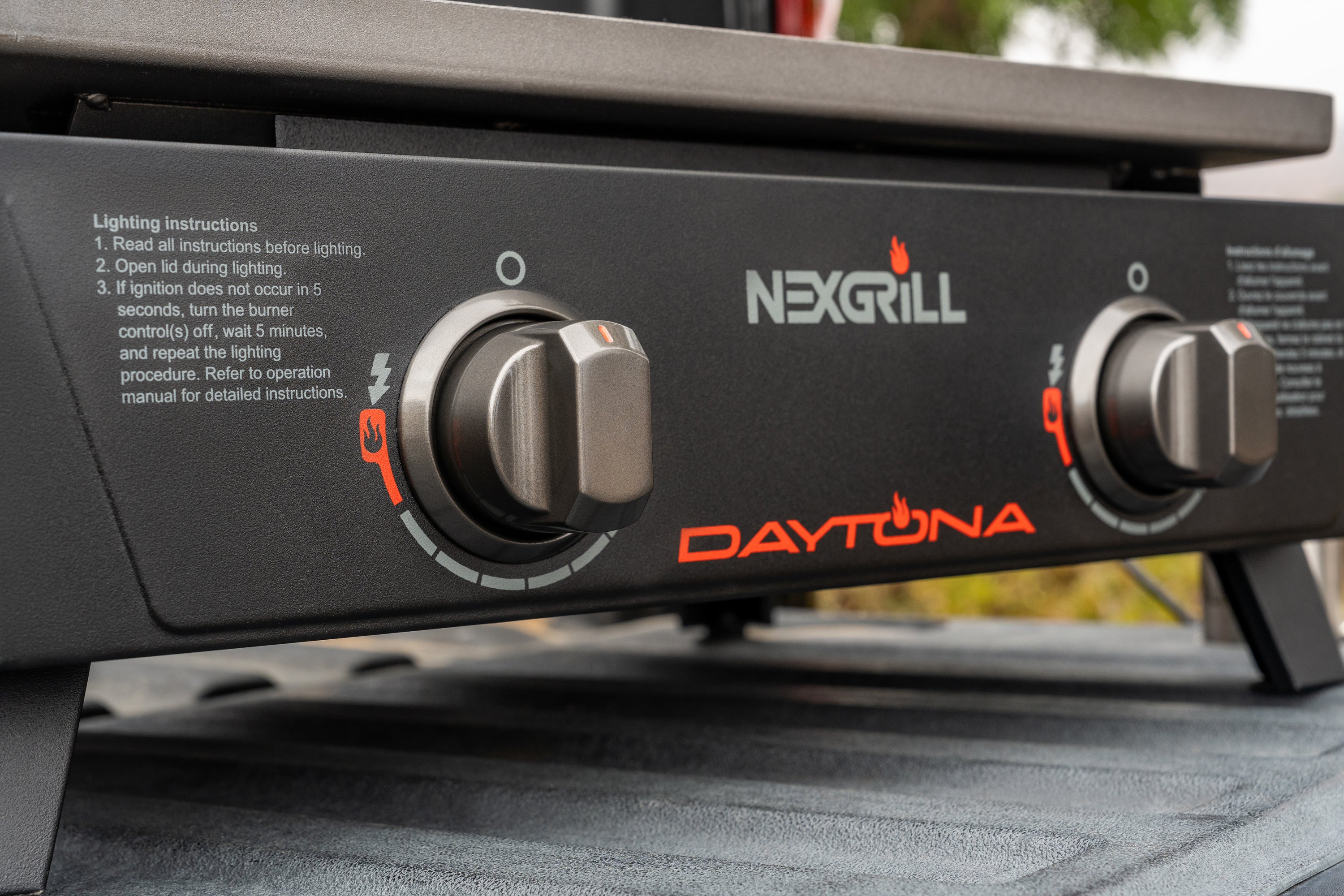 Daytona™ 2 Burner Propane Gas Griddle in Black with PVC Cover